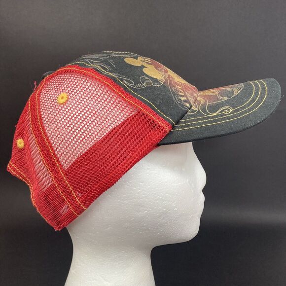 Disneyland Resort-Mickey Mouse-Rock Legend-Graphic Edge-Red/Black-Adult Snapback - Picture 5 of 12